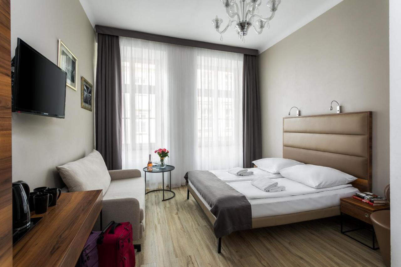 G12 Aparthotel Краков Экстерьер фото