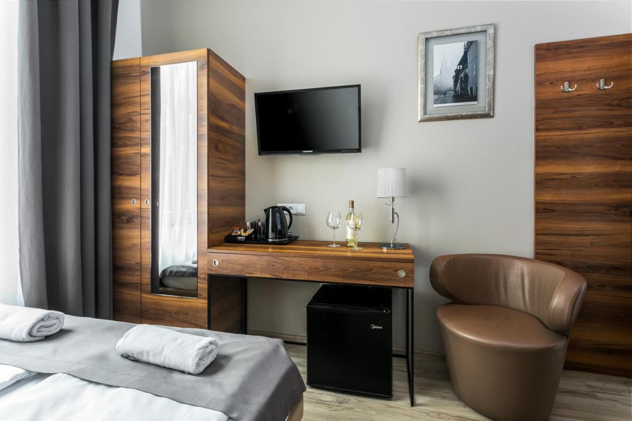 G12 Aparthotel Краков Экстерьер фото